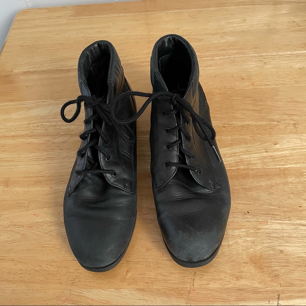 Vintage Danexx black leather booties